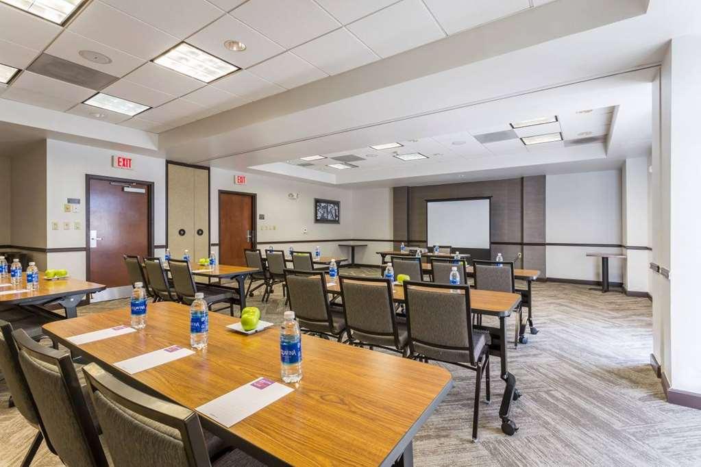 Hyatt Place Raleigh Durham Airport Morrisville Facilities photo